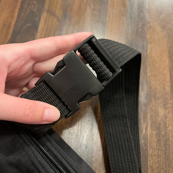 Vintage Disneyland Tigger Fanny bag - Picture 5 of 6